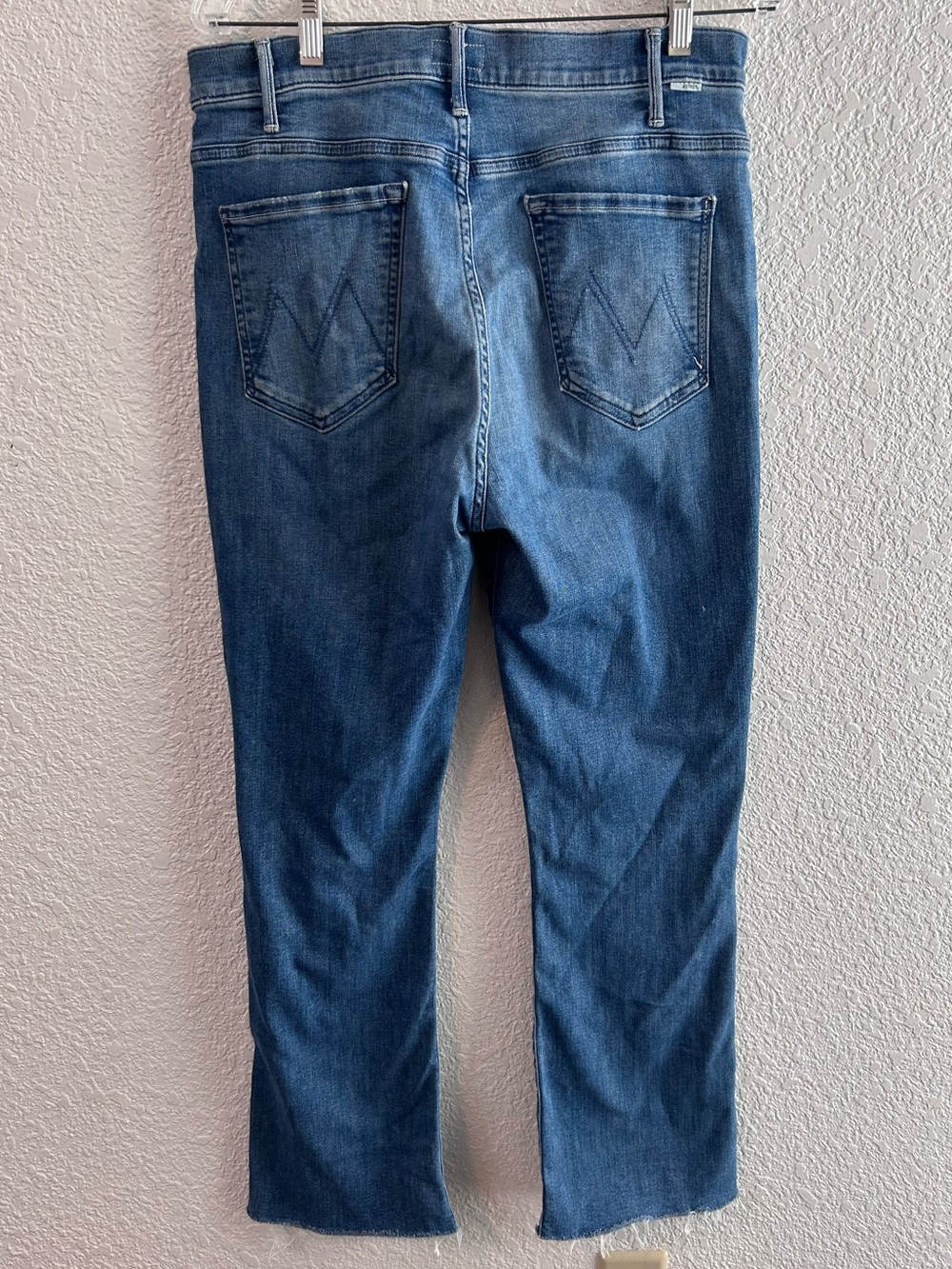 MOTHER The Hustler Ankle Fray Distressed Jeans Can’t Stop Staring Wash Size 32 - Picture 4 of 9